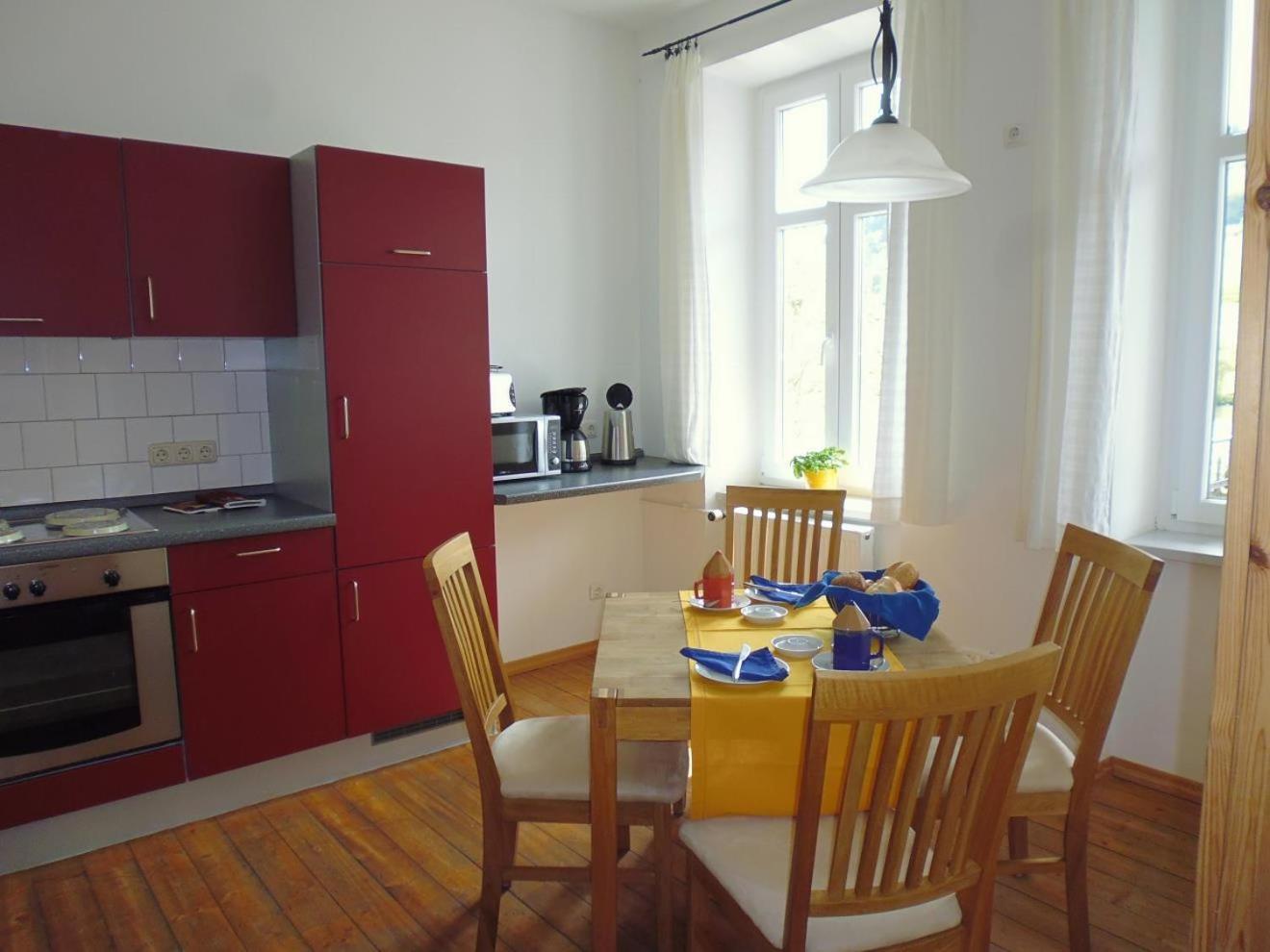 Ferienhaus Moselmerle Целль-ан-дер-Мозель Экстерьер фото